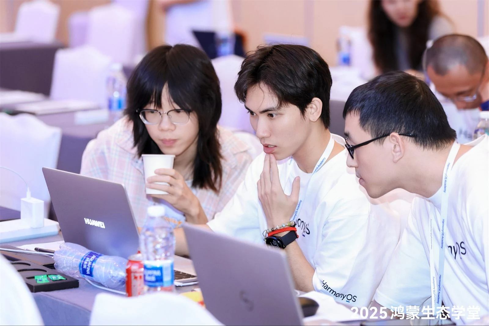 2025 鸿蒙生态学堂 小组讨论